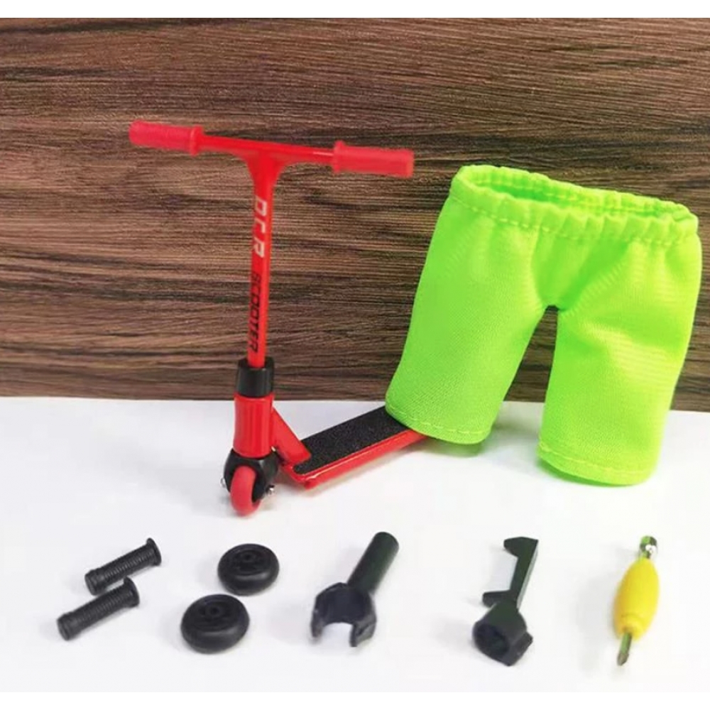 Фінгерсамокат з штанцями та міні шузами Scooter Red