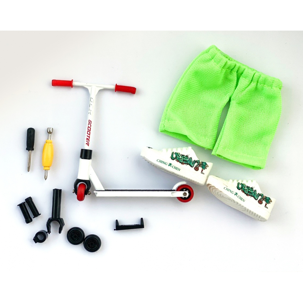 Фингерсамокат с штанишками и мини шузами Scooter White